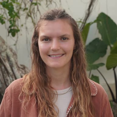 Anja Kuoni — Zykluscoach