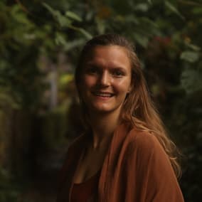 Anja Kuoni — Zykluscoach für Frauengesundheit in der Schweiz